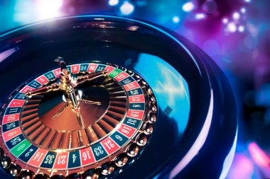 Live Poker Indonesia dealer studio with Texas Hold'em table and HD cameras